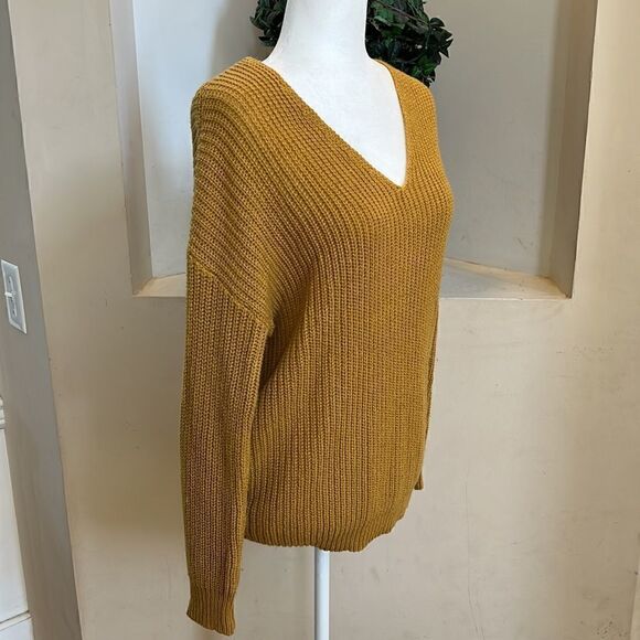 Women’s M mustard thick chunky twisted wrap back sweater - Picture 4 of 12